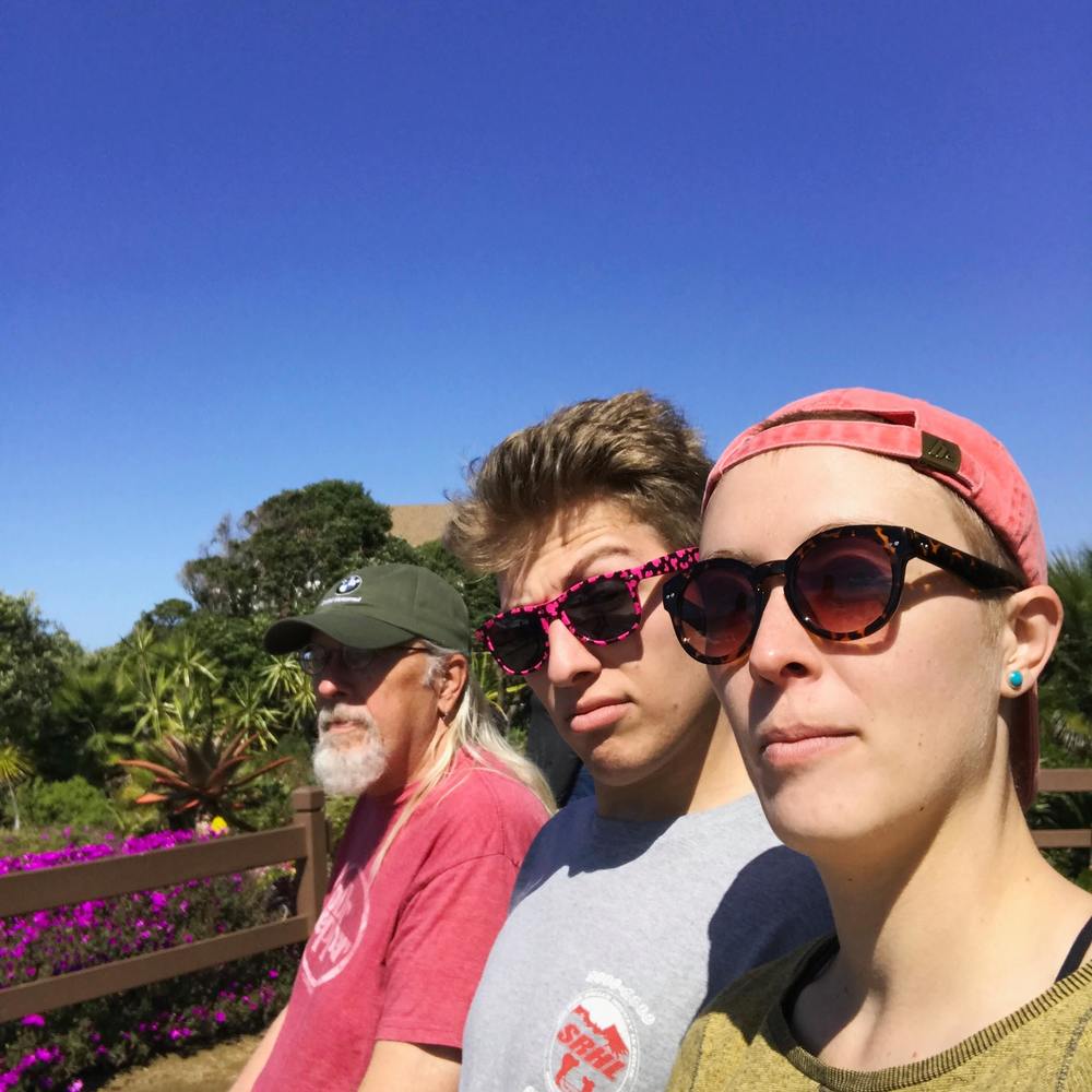 Meet your Posher, Joy